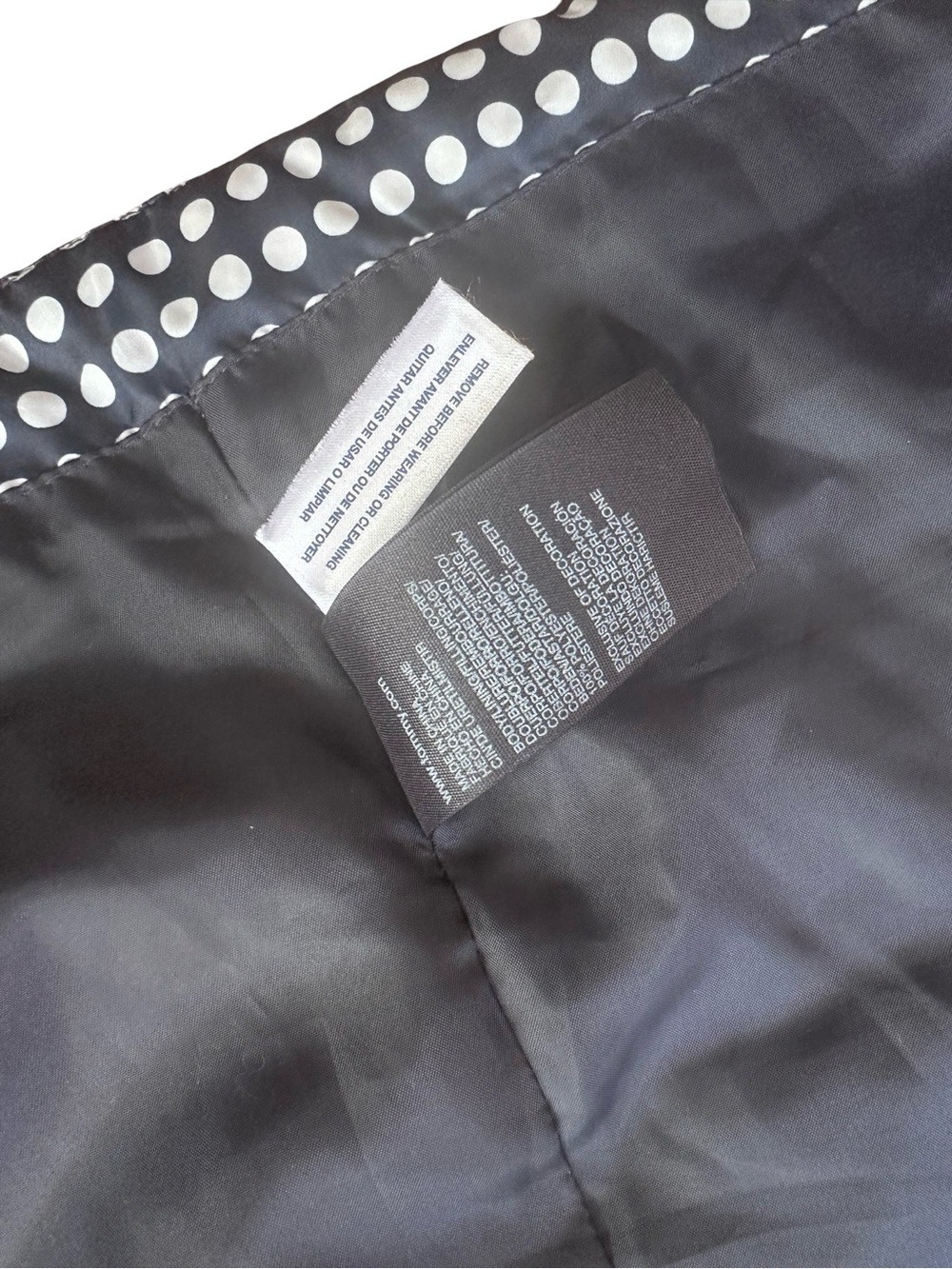 NWOT Tommy Hilfiger Navy and White Polka Dot Quilted Vest - Picture 9 of 9